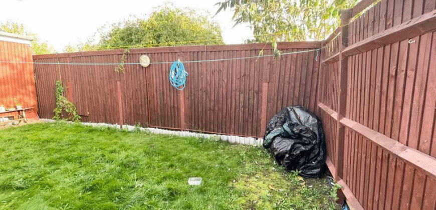 2-Bedroom Flat for Rent in UB5 5RF