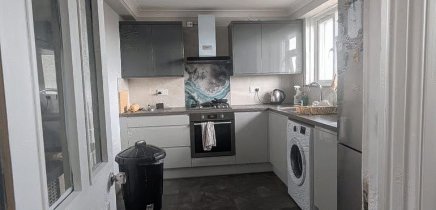 Two Double Rooms Available – E1 3EL – £1,100