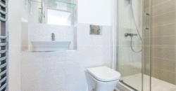En-Suite Room in Modern 2-Bedroom Flat – £750 PCM