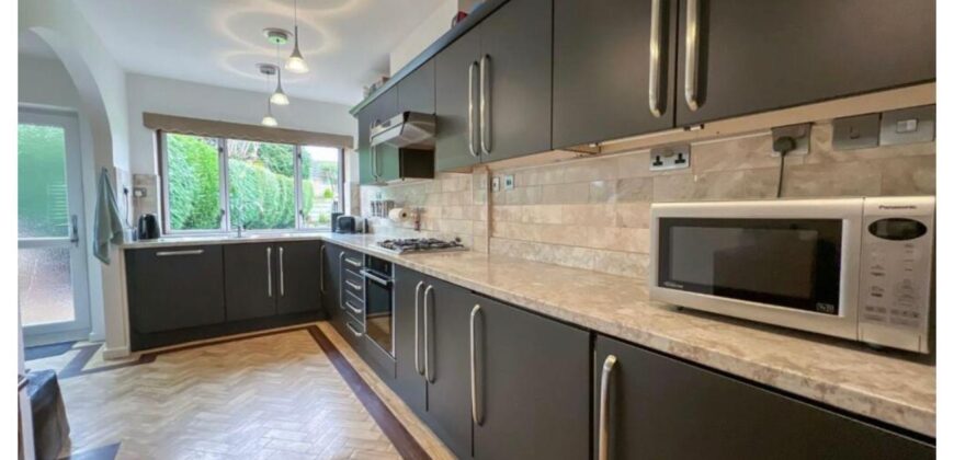 ✨ Spacious Double Room Available – CV6 7GD – £550/£650 PCM
