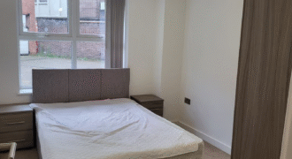 Modern 1-Bedroom Flat Available – CV1 3DG – £1,400 PCM (All Bills Included)