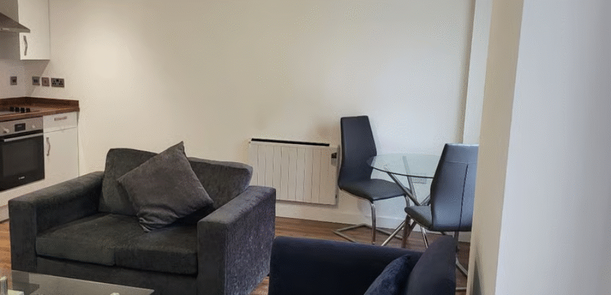 Modern 1-Bedroom Flat Available – CV1 3DG – £1,400 PCM (All Bills Included)