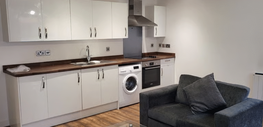 Modern 1-Bedroom Flat Available – CV1 3DG – £1,400 PCM (All Bills Included)