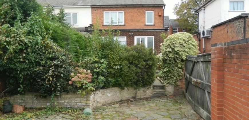 🏡 Spacious 3-Bedroom House for Rent – WS10 8TY – £1,200 PCM