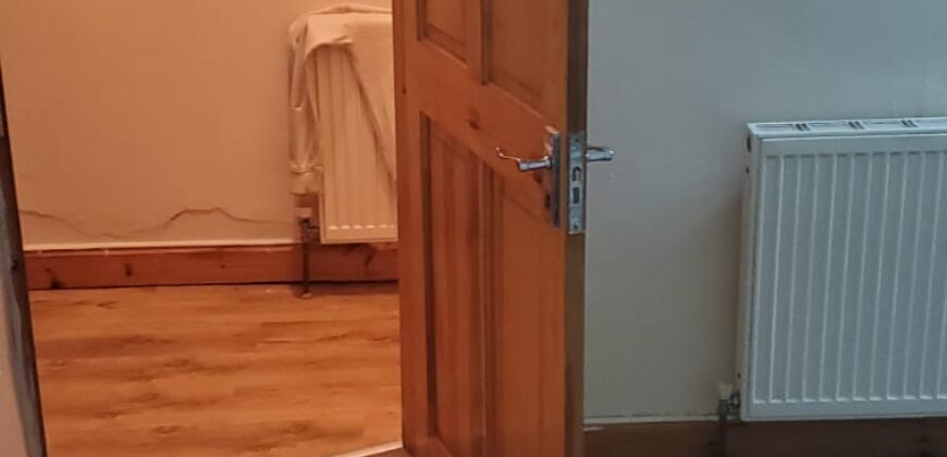 🌟 Spacious Double Room Available – M8 9LD 🌟