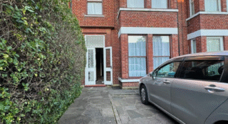 Spacious 4-Bedroom House to Rent in IG1 3LL – £2,950 PCM