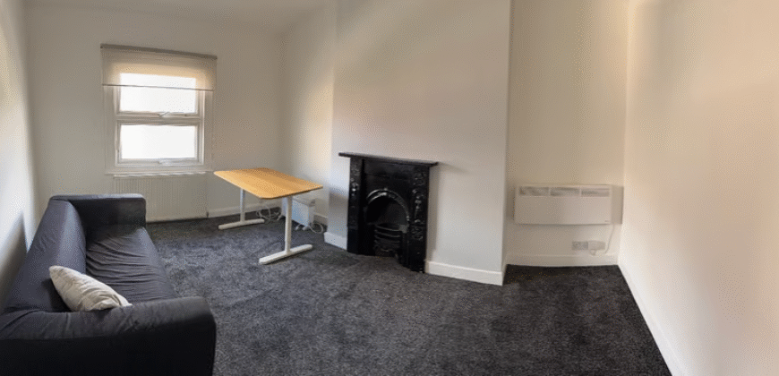 1-Bedroom Flat Available – NW1 9AX