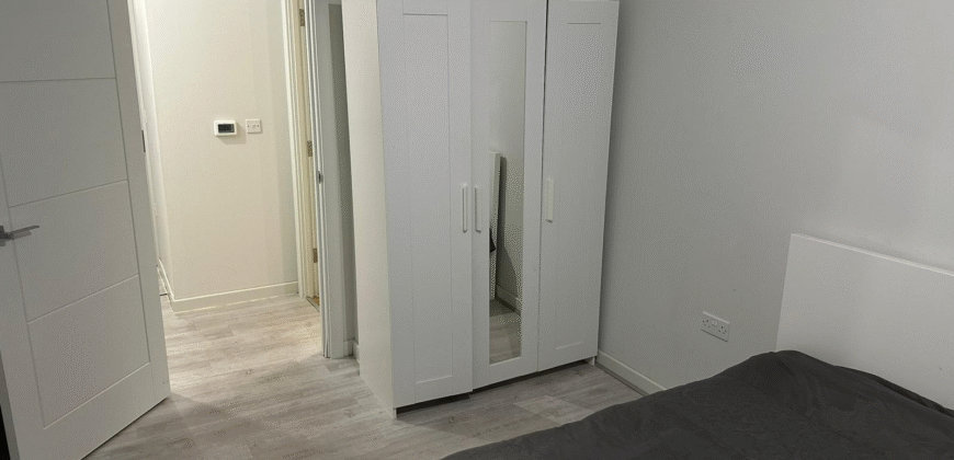 Master Double room is available for Rent in a 2-bedroom Flat – Sheldon Street, Croydon, CR0 1SS