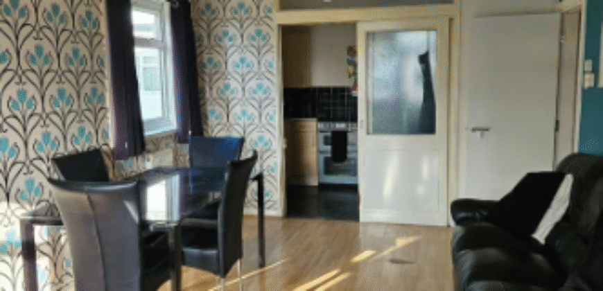 🏠 Double Room for Rent – TW5 9RJ – £750/month (Bills Included)