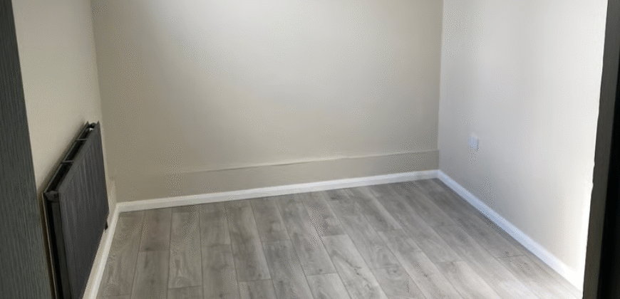 3 Fully Furnished En-Suite Double Rooms – All Bills Included – Great Bridge, Tipton (DY4 7HA)