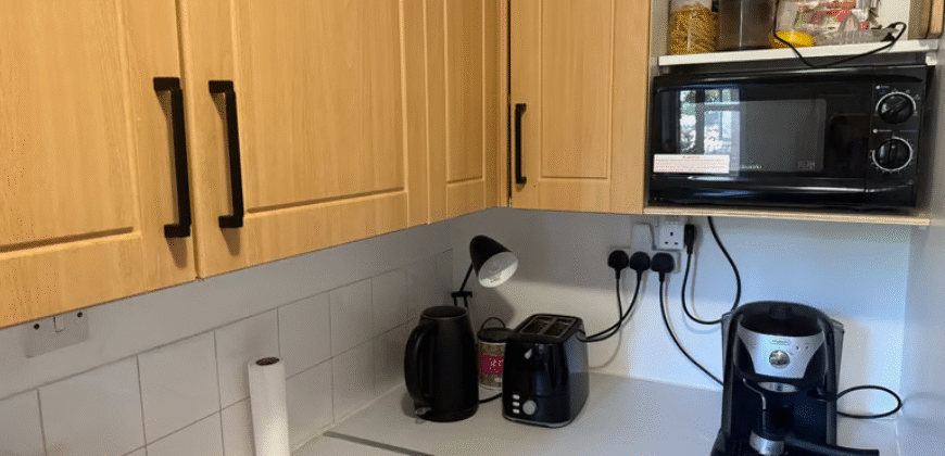 Double Room Available – N17 8HB £800 rent per month