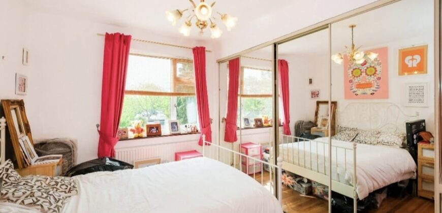3 Bedroom House Available – IG2 7RP £2,800 per month